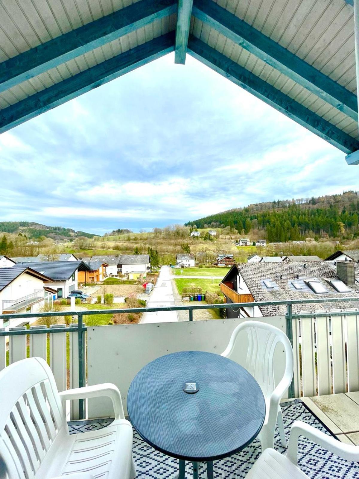 Stryck Gemuetliche Balkon-Oase Mit Blick Auf Skywalk 아파트 외부 사진